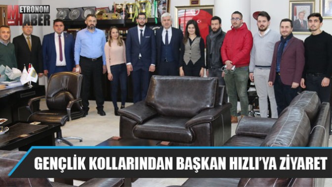 AK Parti Akhisar Gençlik Kolları yeni yönetiminden, Belediye Başkanı Salih Hızlı’ya ziyaret