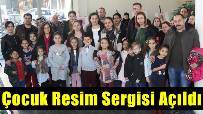 Akhisar Belediyesi Sanat Galerisinde Çocuk Resim Sergisi Açıldı