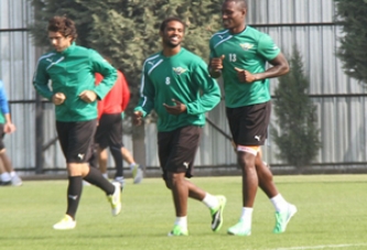 Akhisar Belediyespor’da Çaykur Rizespor Hazırlıkları