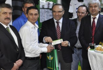 Akhisar Belediyespor Store Hizmete Açıldı