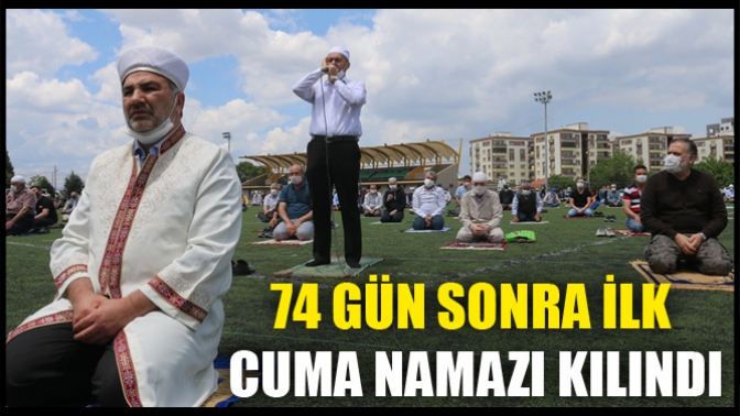 Akhisar’da 74 Gün Sonra İlk Cuma Namazı Kılındı