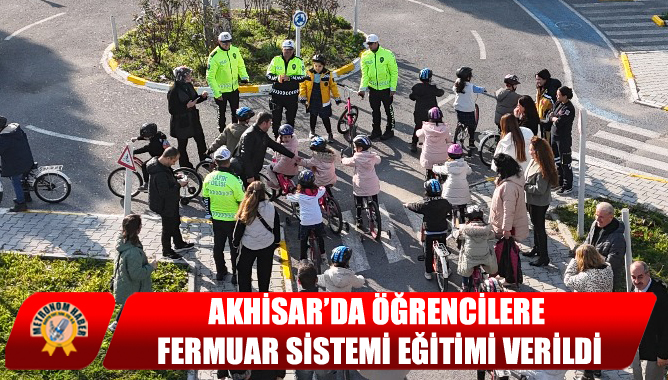 Akhisar’da Öğrencilere Fermuar Sistemi Eğitimi Verildi