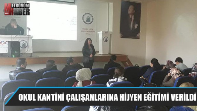 Akhisar’da Okul Kantini Çalışanlarına Hijyen Eğitimi Verildi