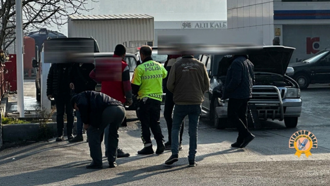 Akhisar Sanayi Çıkışı Gölmarmara Yolunda Yine Kaza