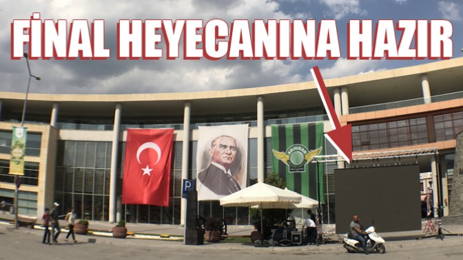 Akhisarlılar Final Heyecanına Belediye Önünde Ortak Olacak