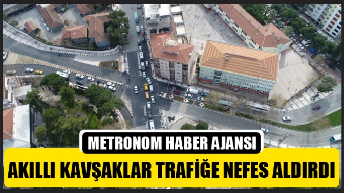 Akıllı Kavşaklar Bayram Tatilinde Trafiğe Nefes Aldırdı