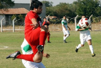 Akselendi Belediyespor, İlk Maçında Donatımspor’u 2-1 Yendi