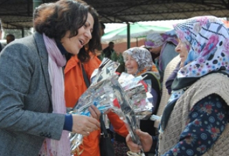 CHP Emekçi Kadınlar Günü Beyoba Pazar Yeri Ziyareti