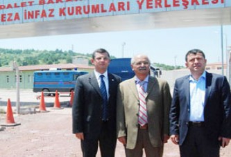 CHP Manisa Milletvekili Özel, Kandıra F Tipi Cezaevinde!