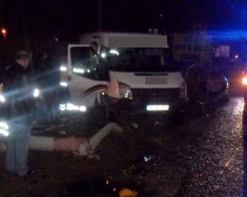 Devlet Karayolunda Maddi Hasarlı Trafik Kazası 10 Yaralı