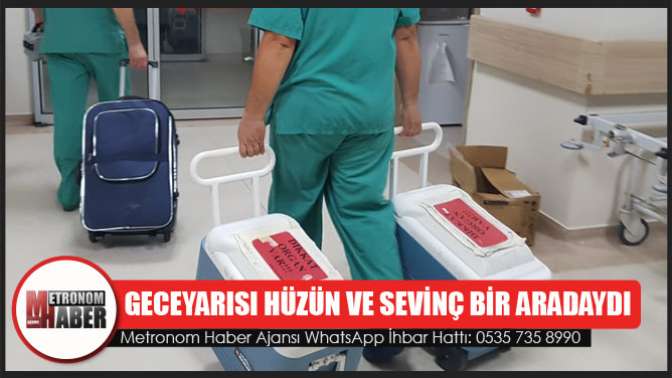 Geceyarısı Hüzün Ve Sevinç Bir Aradaydı