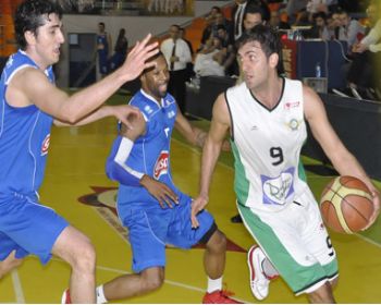 Hakemler Zorlaştırsada Akhisar lideri Devirdi 88-83