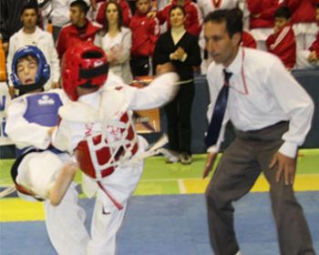 İller Arası Taekwondo Şampiyonası AKhisarda!