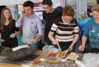 Namık Oğul Anadolu Lisesi’nden Okul Yararına Kermes