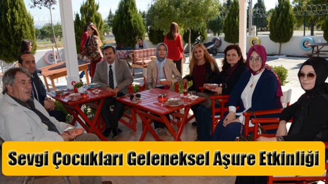 Sevgi Çocukları Geleneksel Aşure Etkinliği