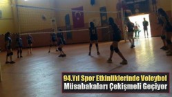 94.Yıl Spor Etkinliklerinde Voleybol Müsabakaları Çekişmeli Geçiyor