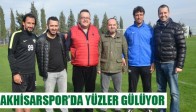 AKHİSAR BELEDİYESPOR’DA YÜZLER GÜLÜYOR