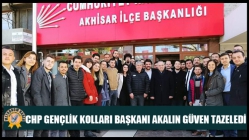 Akhisar CHP Gençlik Kolları Başkanı Akalın güven tazeledi