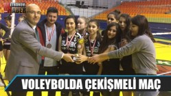 Akhisar’da Genç Kızlar voleybolda çekişmeli maç