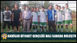 Akhisar Diyanet Gençliği Halı Sahada Buluştu