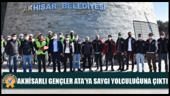 Akhisarlı Gençler Ata’ya Saygı Yolculuğuna Çıktı