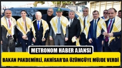 Bakan Pakdemirli, Akhisar’da üzümcüye müjde verdi