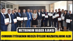 Cumhur ittifakının meclis üyeleri mazbatalarını aldı