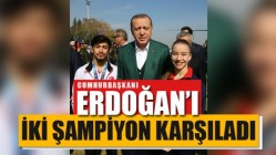 Cumhurbaşkanı Erdoğan’ı Akhisarlı 2 şampiyon karşıladı