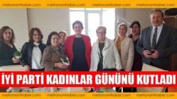 İYİ Parti 8 Mart'ta kadınları yalnız bırakmadı