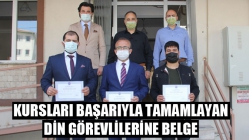 Kursları Başarıyla Tamamlayan Din Görevlilerine Belge Verildi