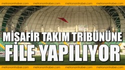 Spor Toto Akhisar Belediye Stadyumunda misafir takım tribününe file yapılıyor