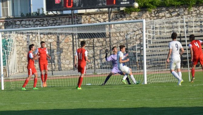 U19 Şampiyonasında İlk Gününde Kuşadası ve İzmir Galip