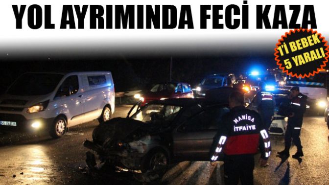 Yol Ayrımında Feci Kaza